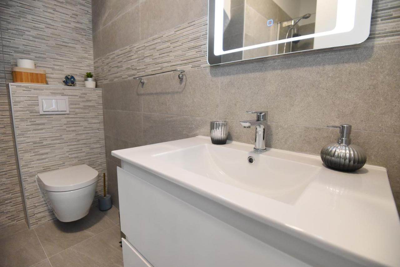 Karlo Apartments Задар Екстериор снимка